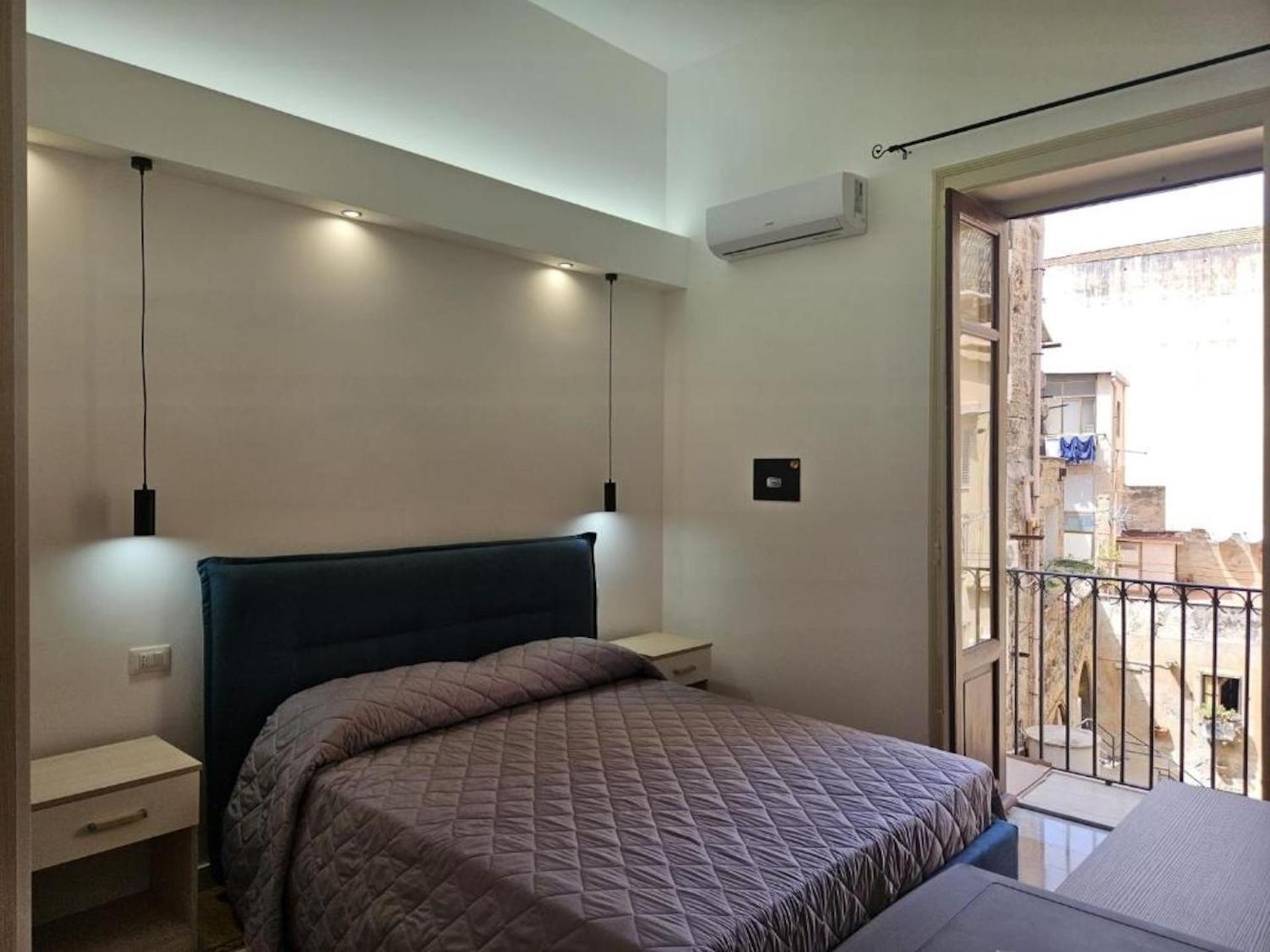 La Casa Di Nina Bed & Breakfast Palermo Bagian luar foto